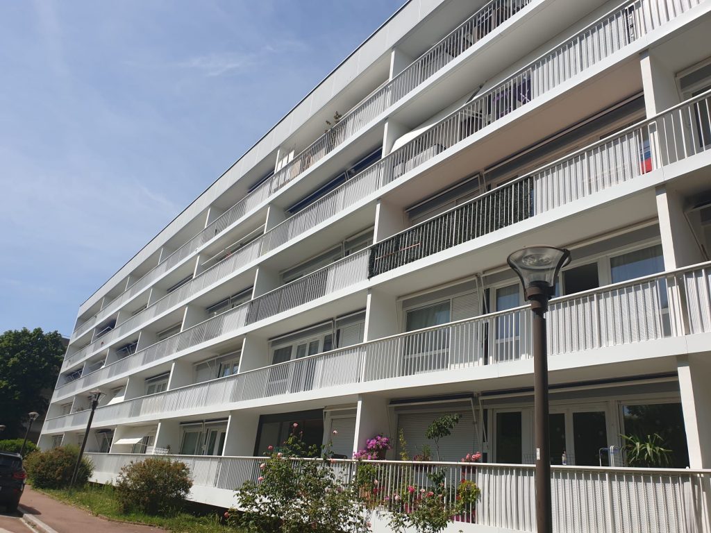 Ravalement de façades et reprise des balcons - Résidence collective - SOGED