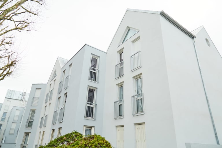 Ravalement et rénovation de façades - Résidence contemporaine - SOGED